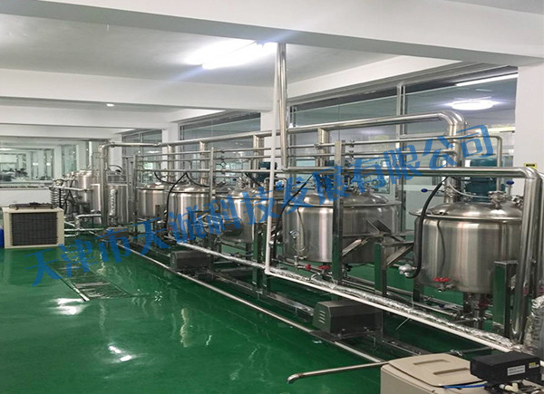 ʵ����С��ơ�ơ����Ѿƶ���һ������